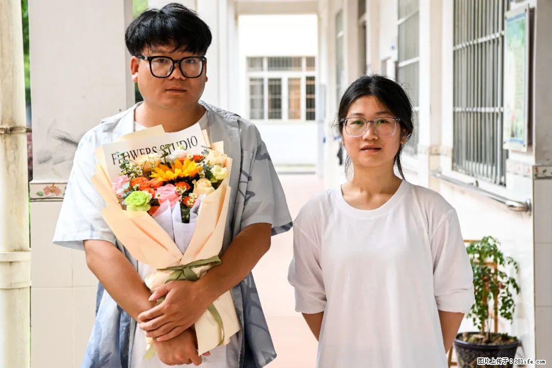 全网追的“扁担女孩”，找了一份暑假工，时薪12元 - 商丘生活资讯 - 商丘28生活网 sq.28life.net